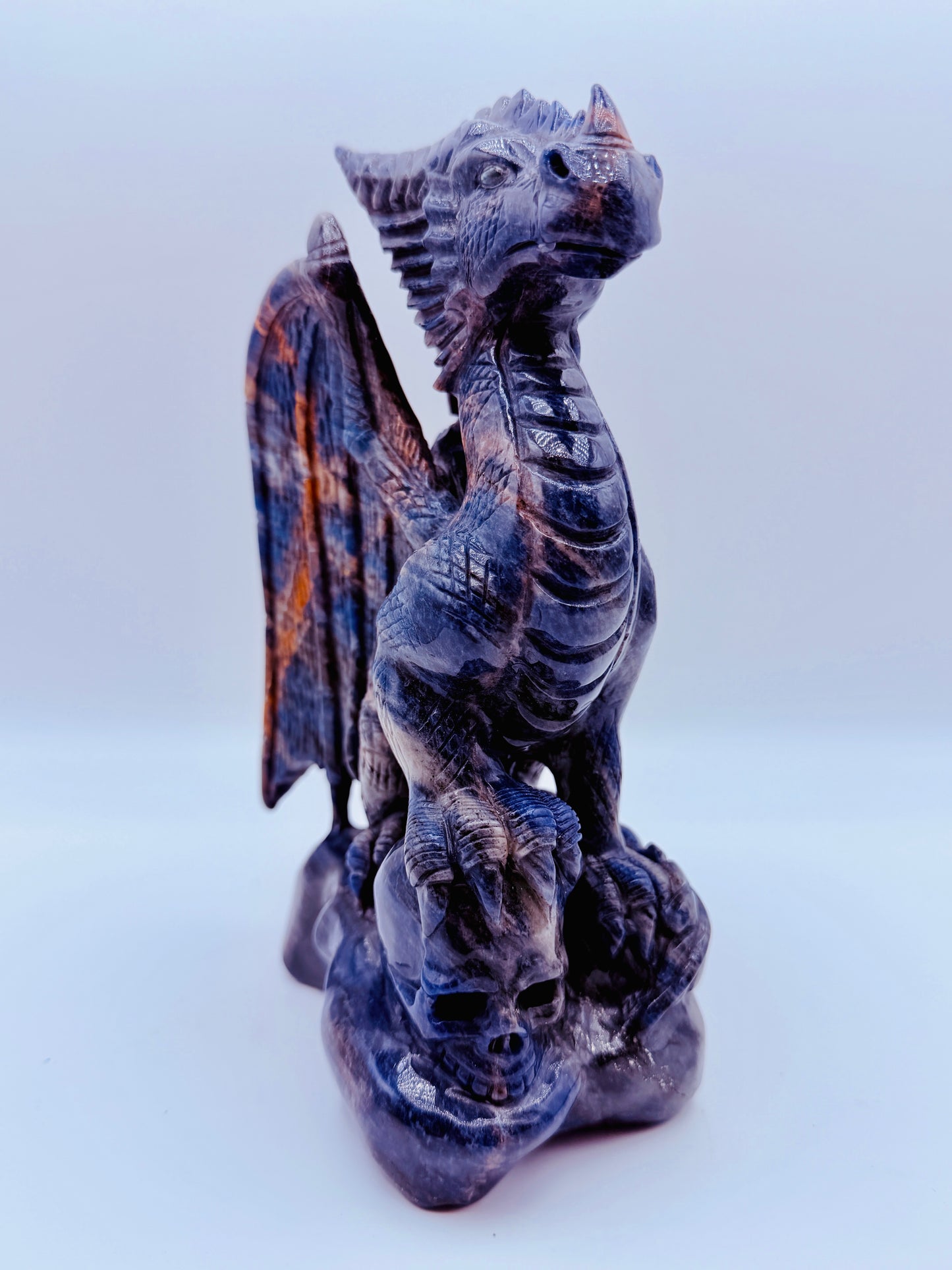 Dragon & Skull Statues