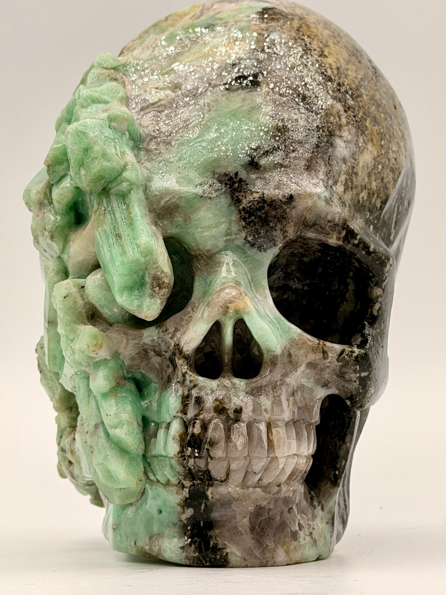 Emerald skull