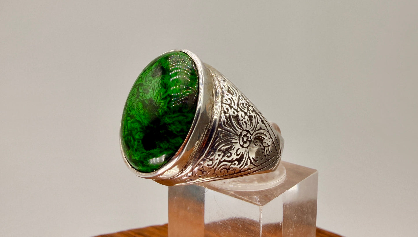 Maw Sit Sit Rings