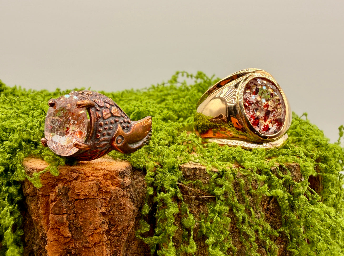Lepidocrocite in Quartz Rings
