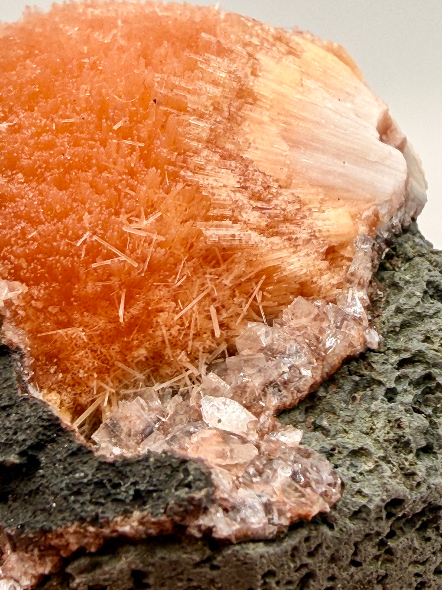 Thomsonite