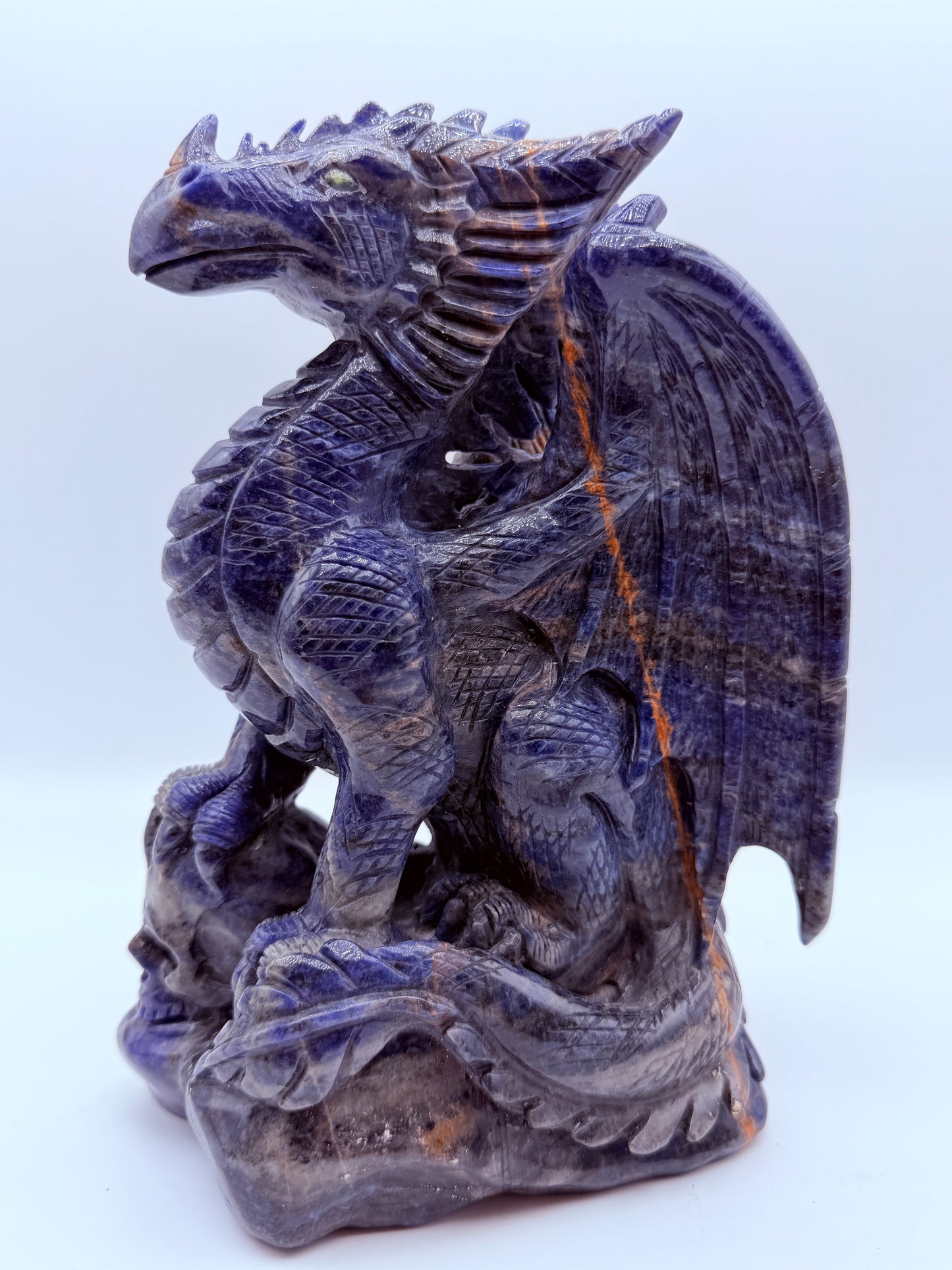 Dragon & Skull Statues