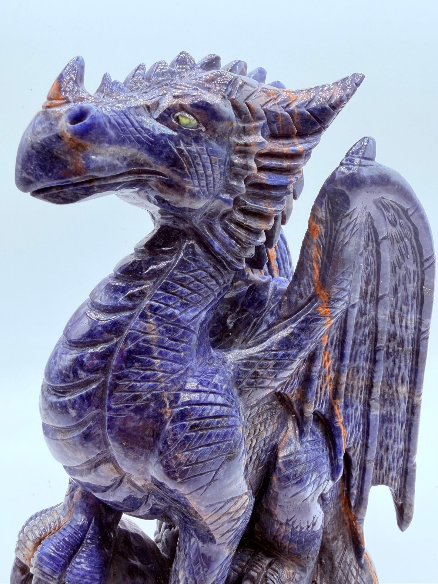 Dragon & Skull Statues
