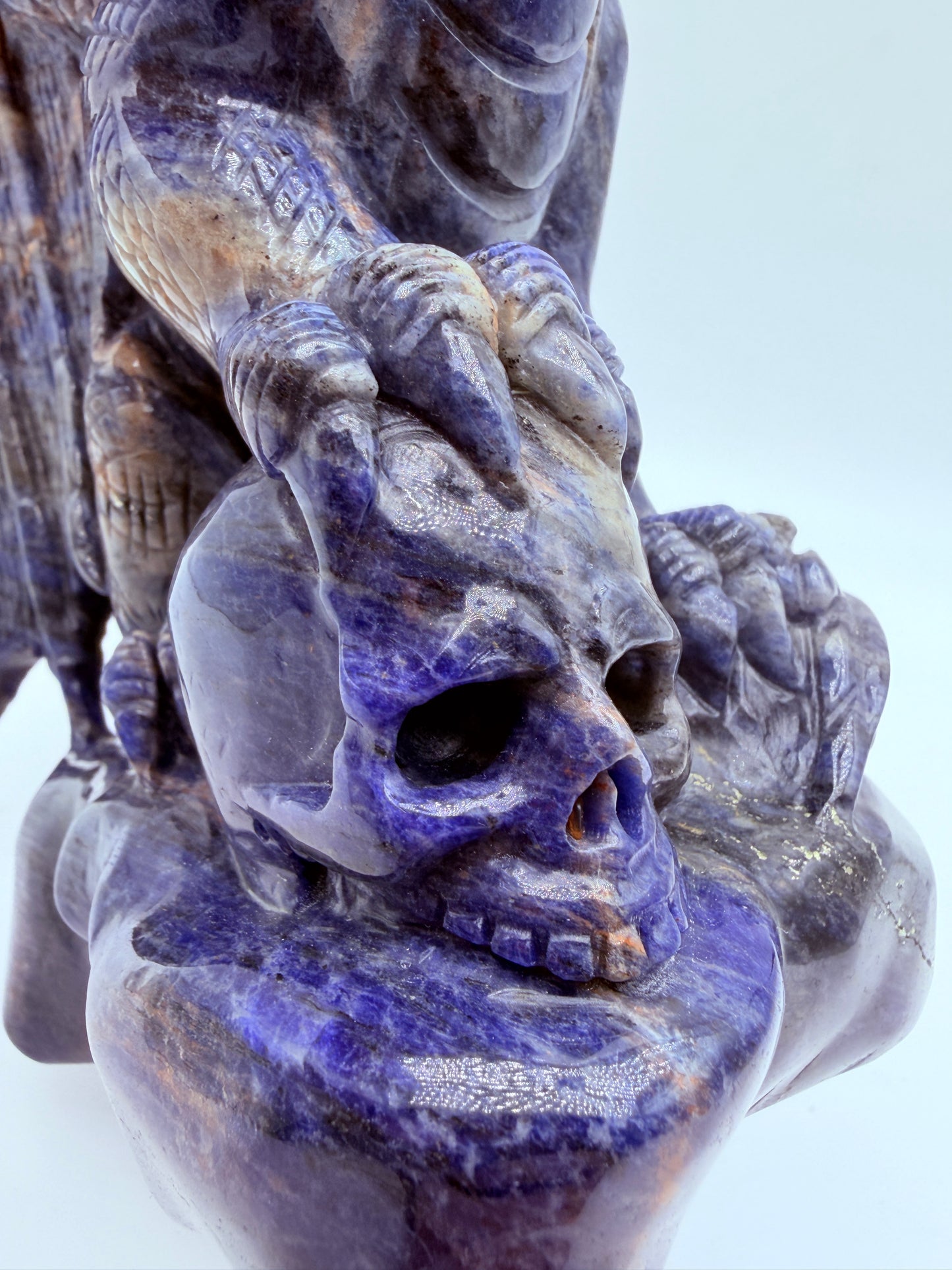 Dragon & Skull Statues