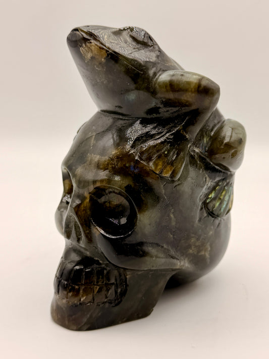 Labradorite Frog Skull