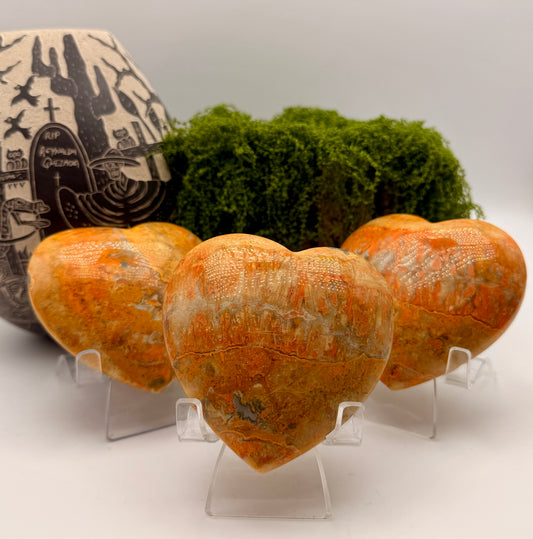 Bumblebee Stone Hearts