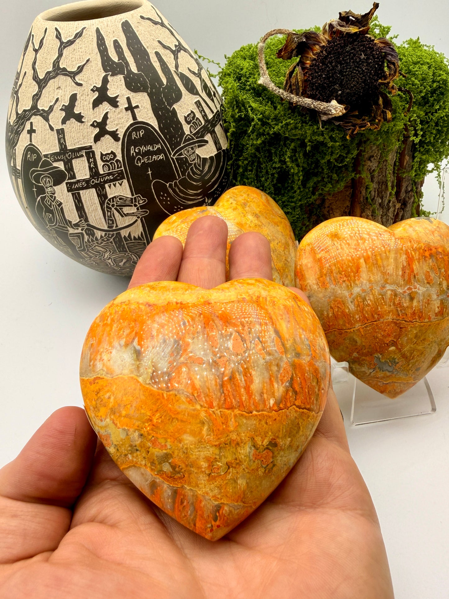 Bumblebee Stone Hearts