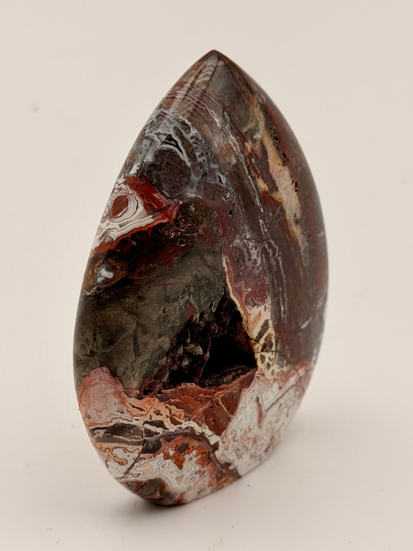 Laguna Lace Agate Flames