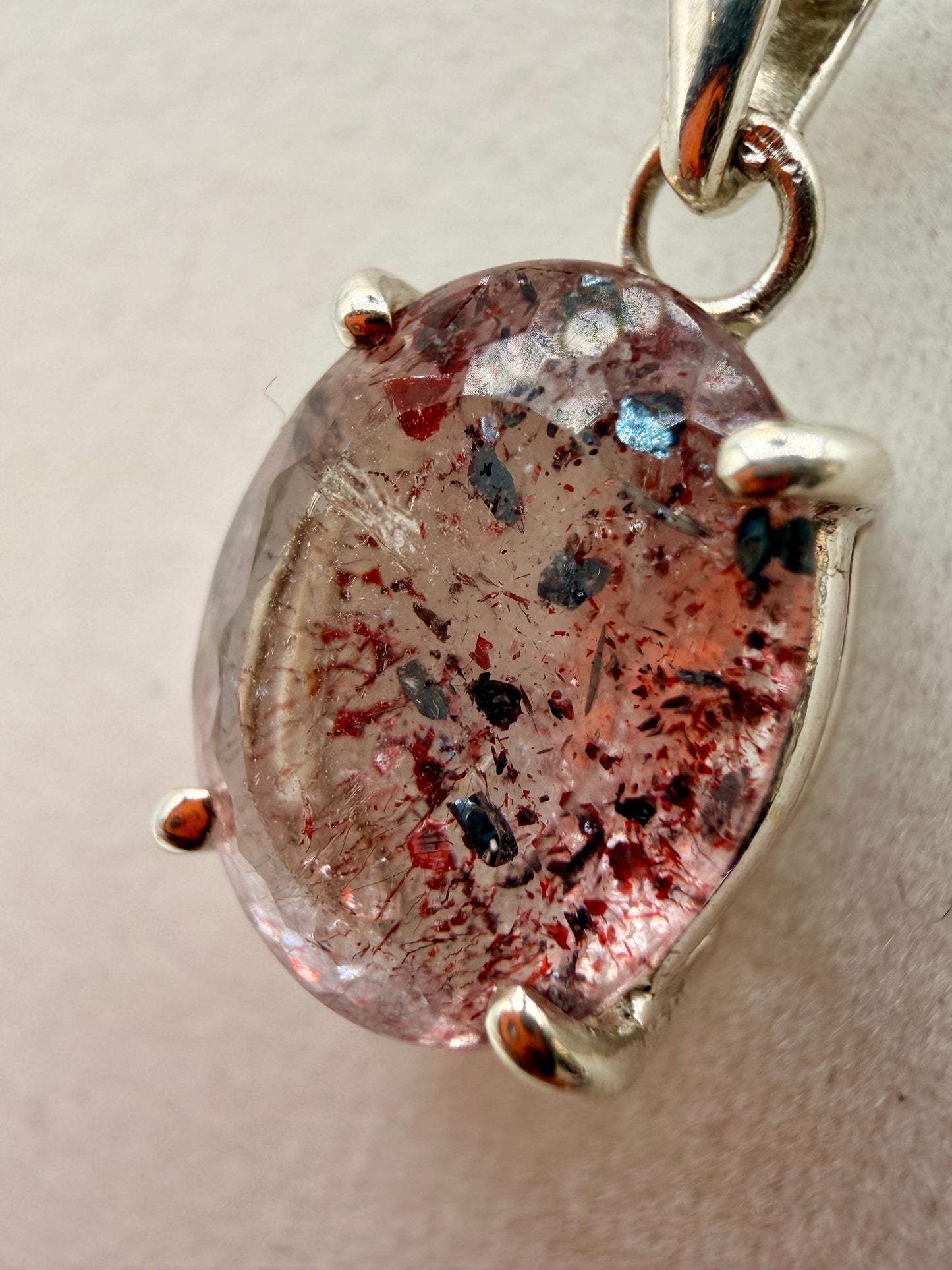 Lepidocroisote Pendant