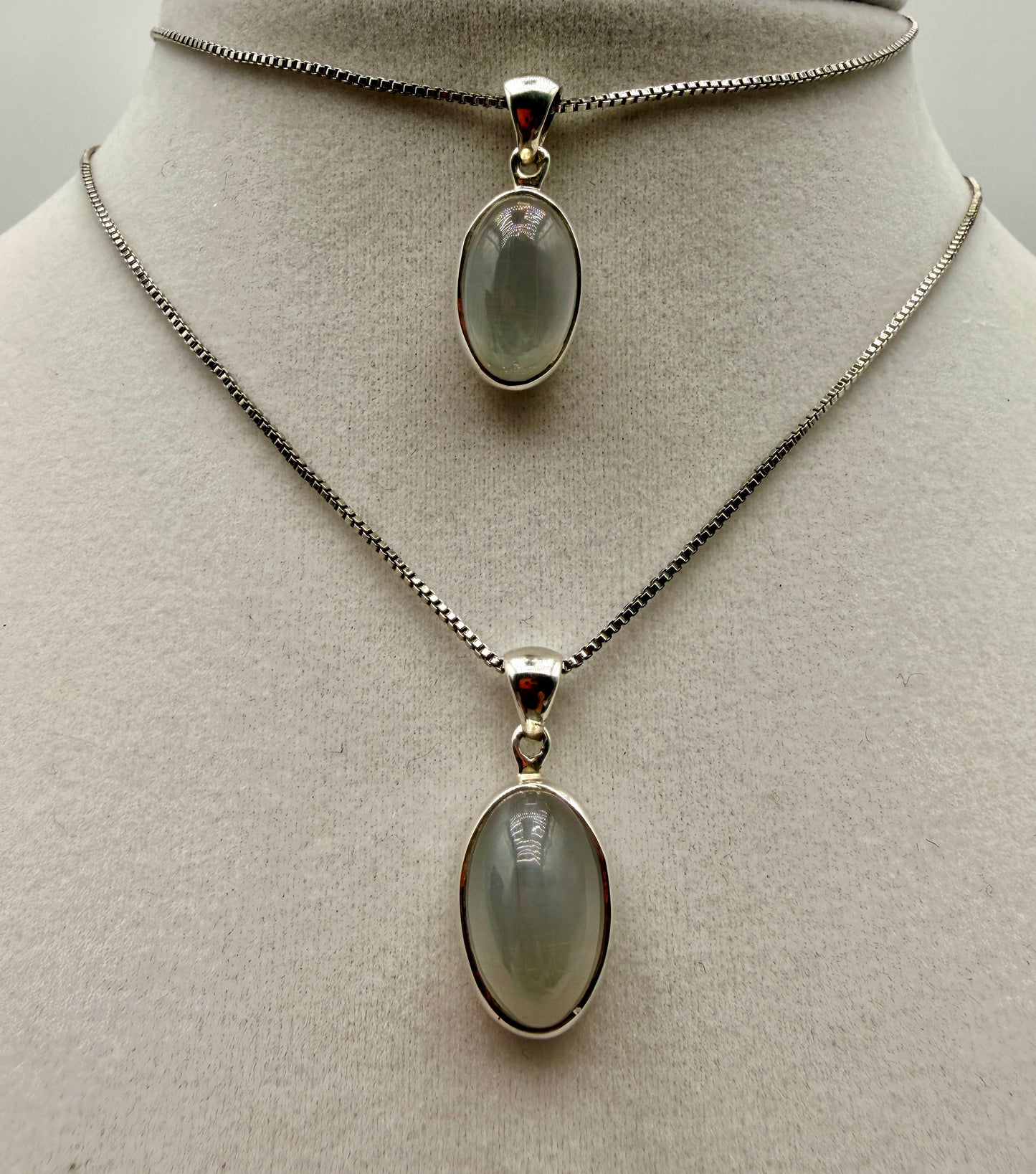 Sililimanite Cat's eye Pendants