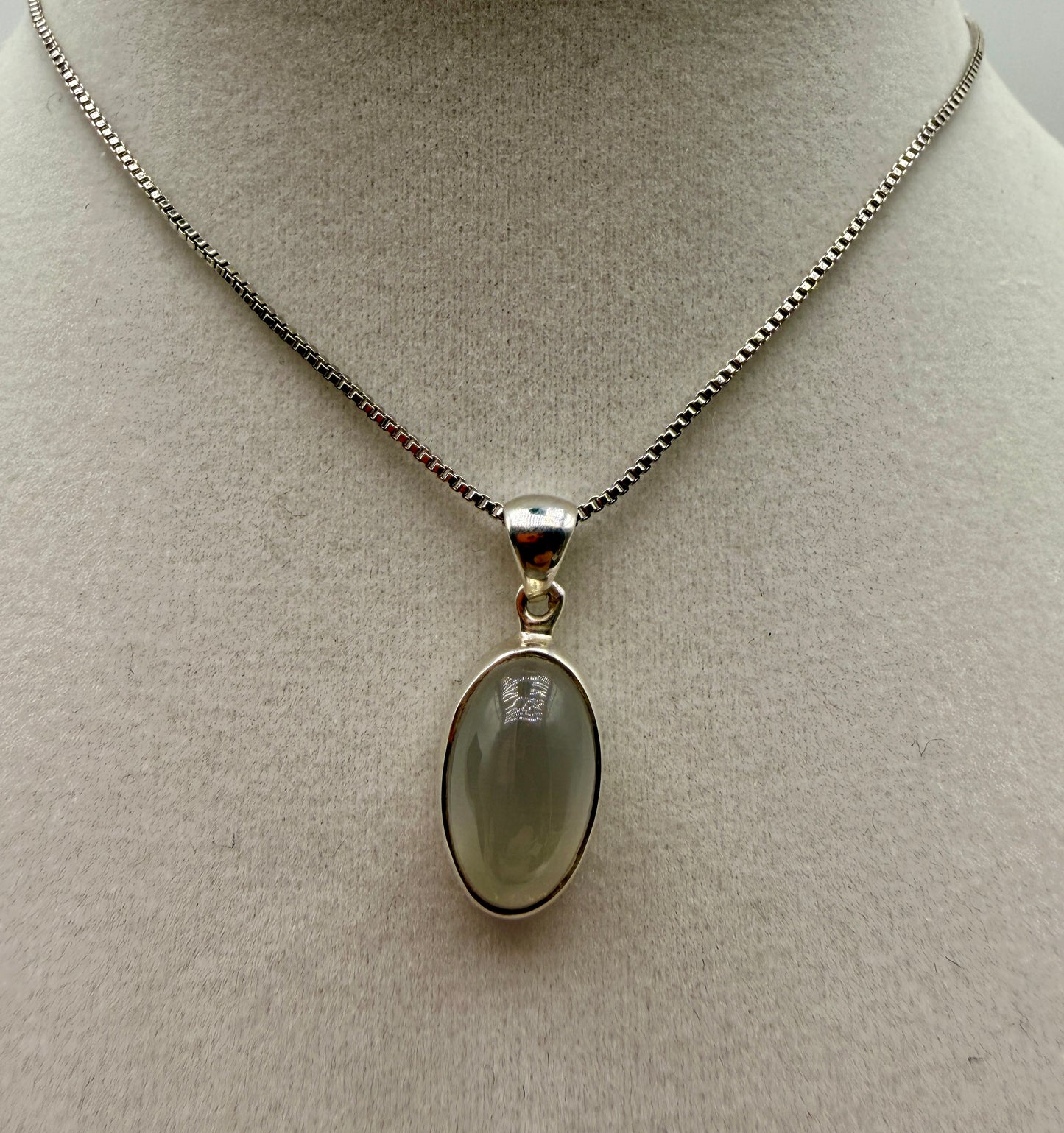 Sililimanite Cat's eye Pendants