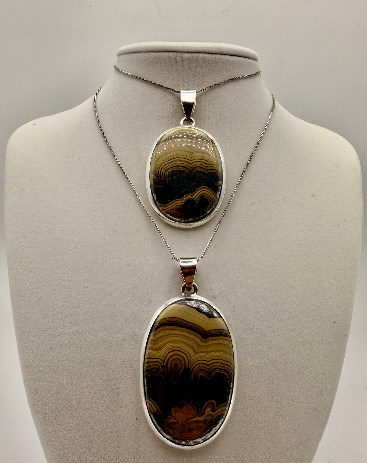 Schalenblende Pendants