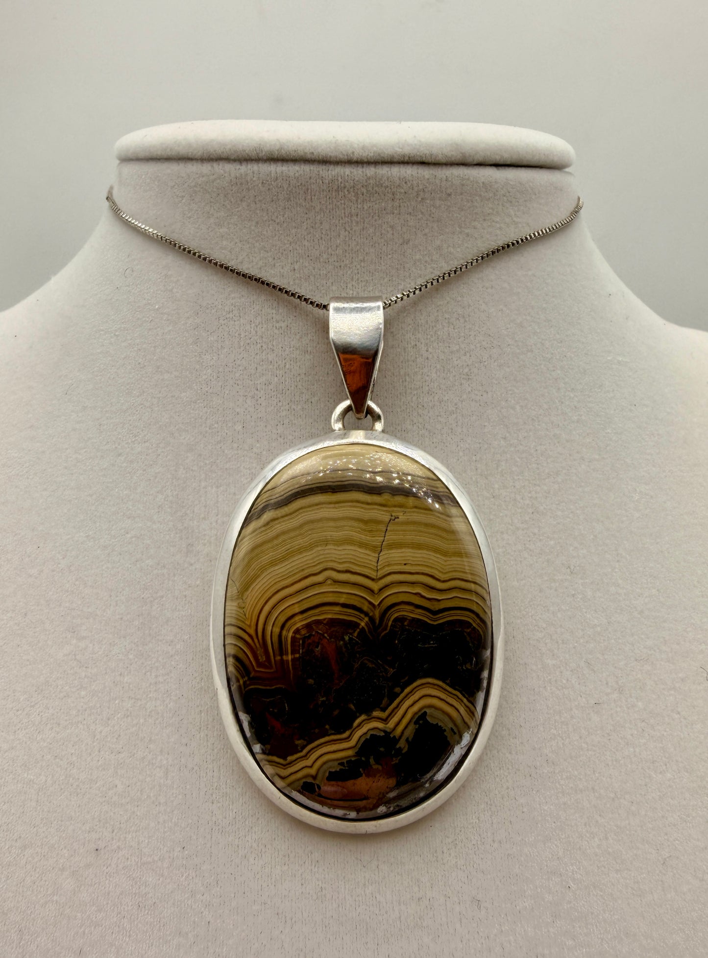 Schalenblende Pendants