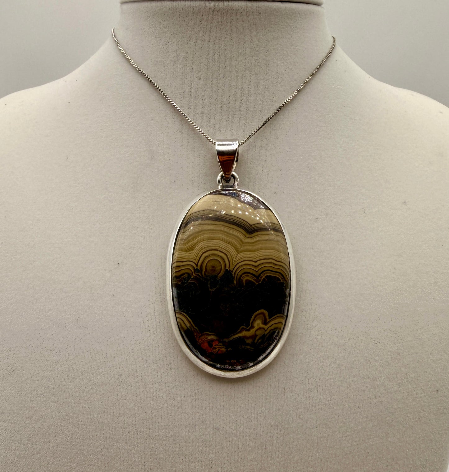 Schalenblende Pendants