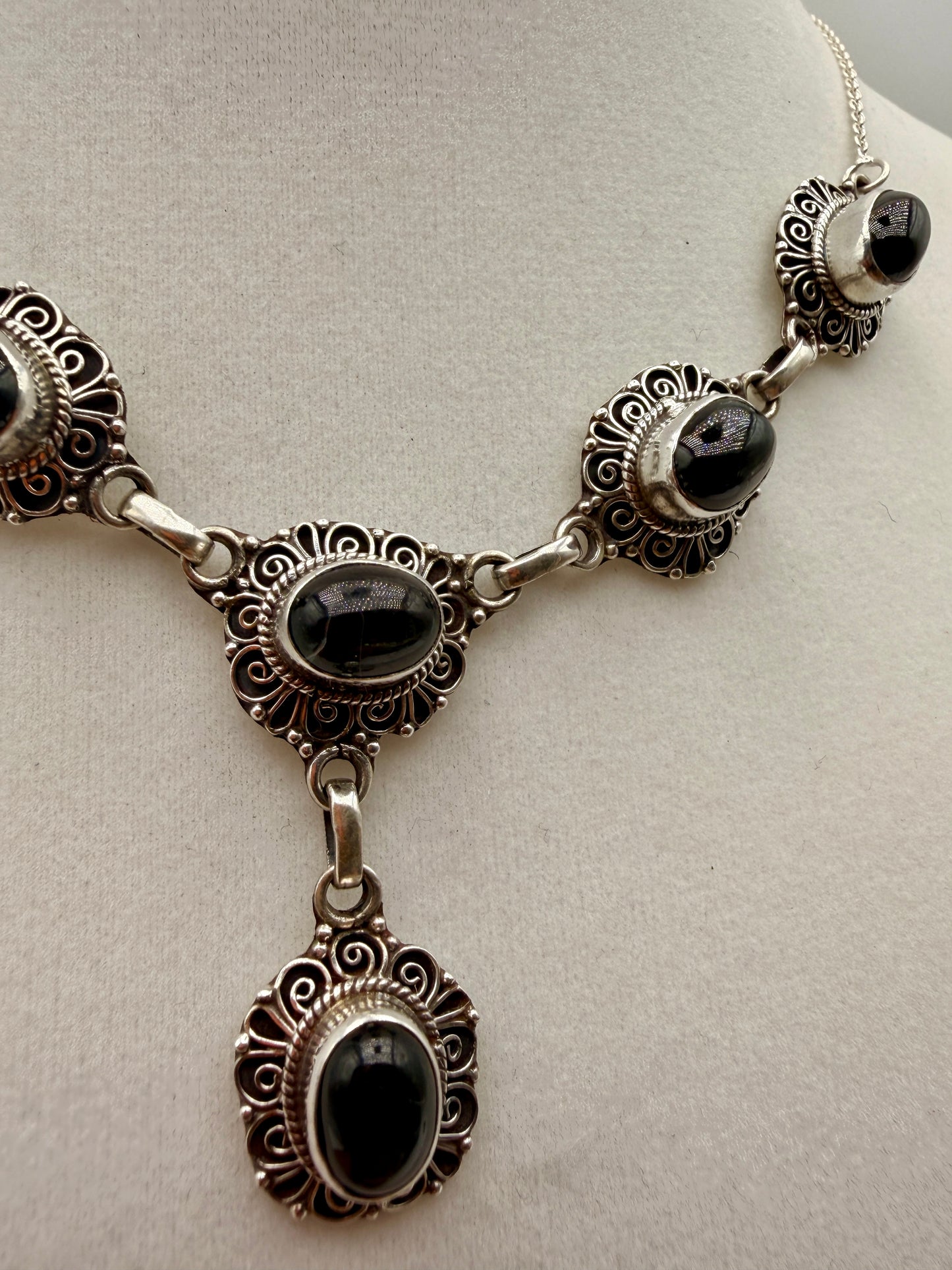 Black Star Sapphire Lariat Necklace