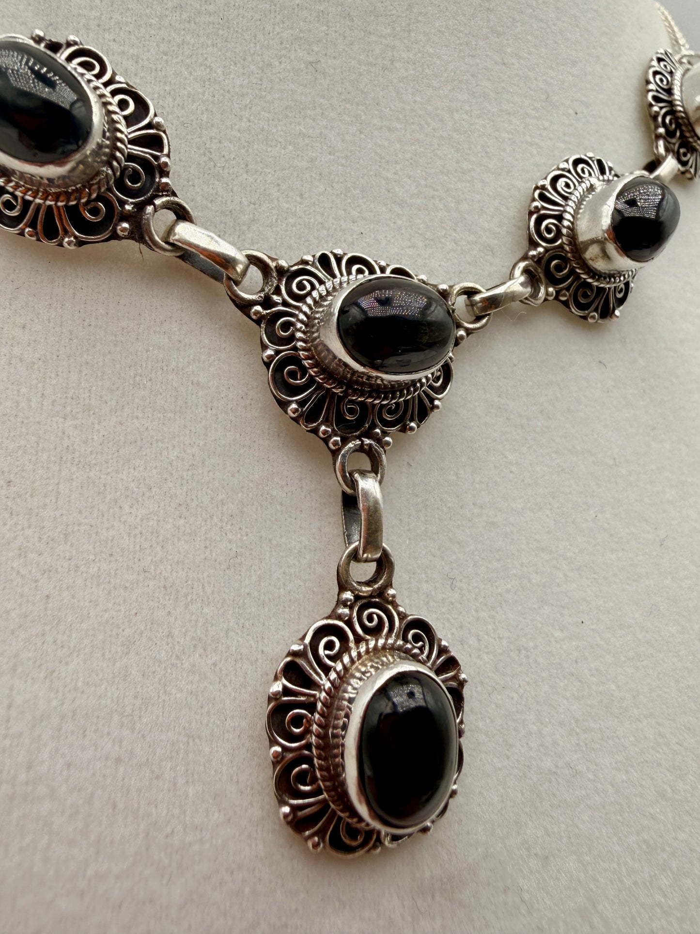 Black Star Sapphire Lariat Necklace