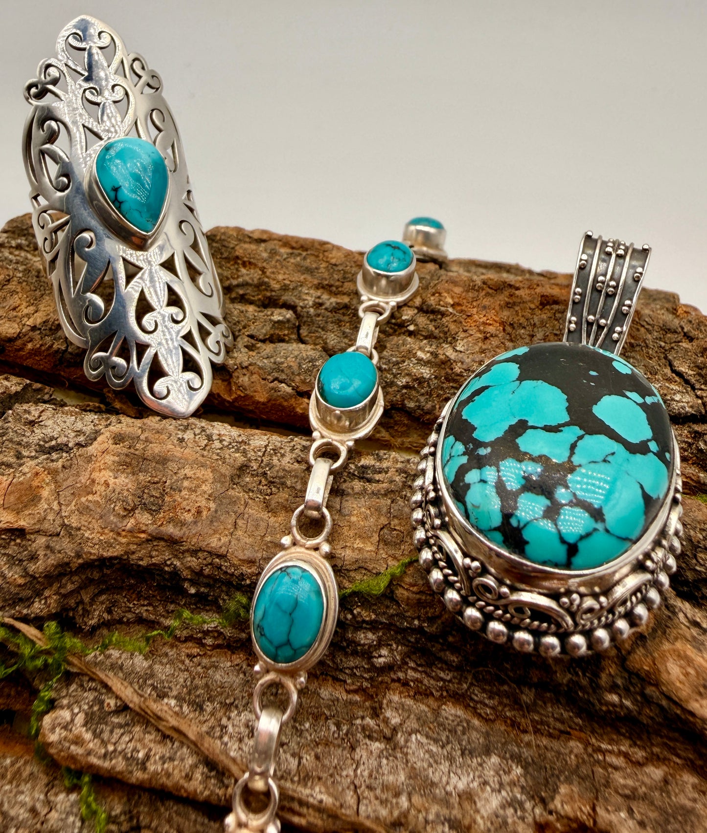 Hubei Turquoise Ring