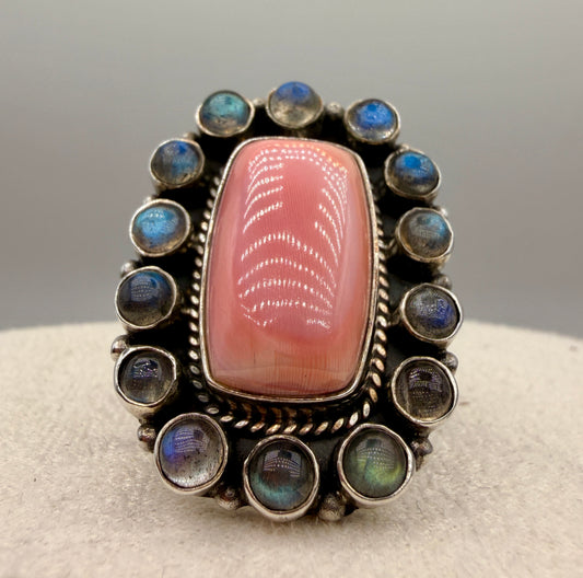 PInk Conch Shell and Labradorite Ring