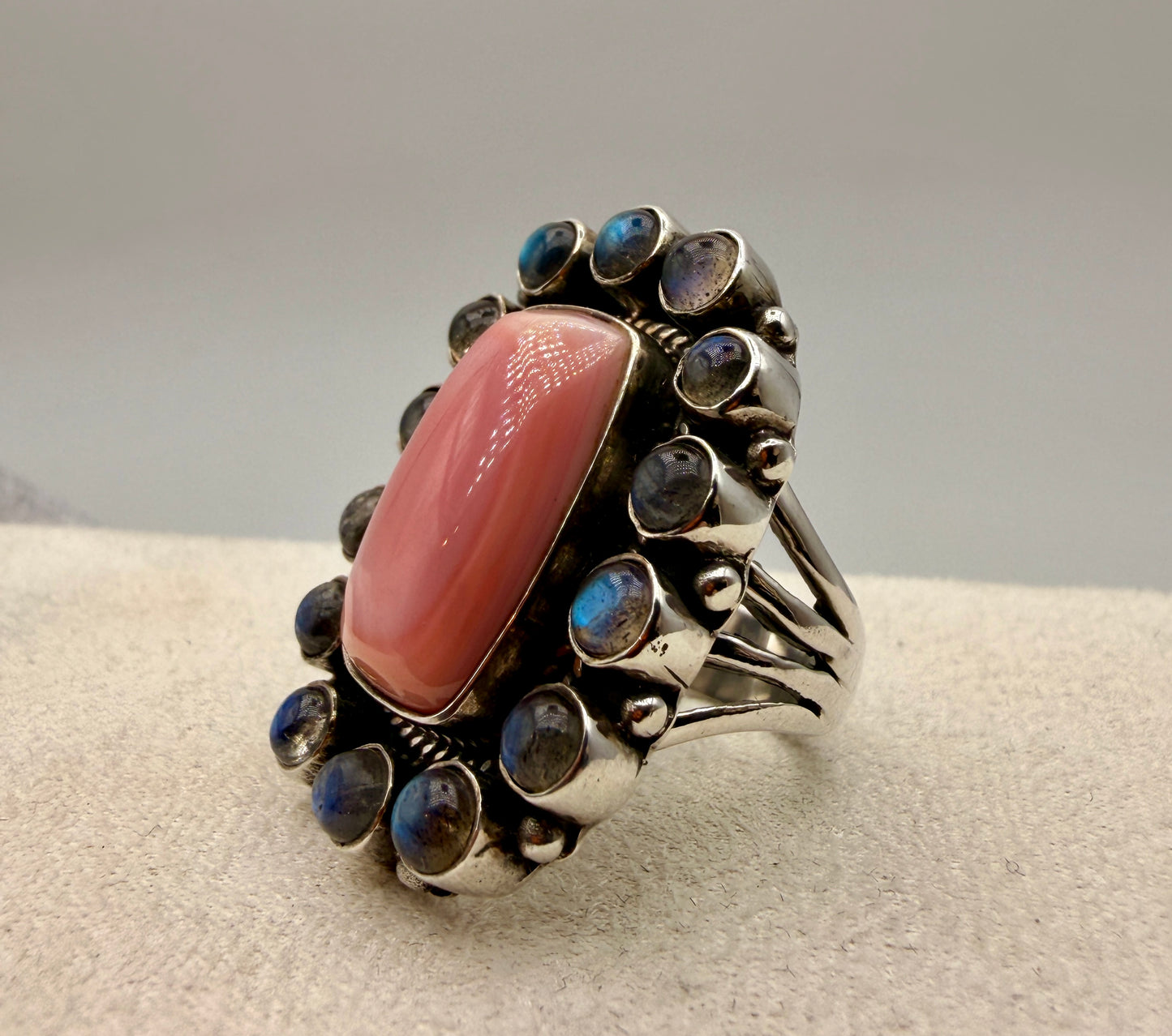 PInk Conch Shell and Labradorite Ring