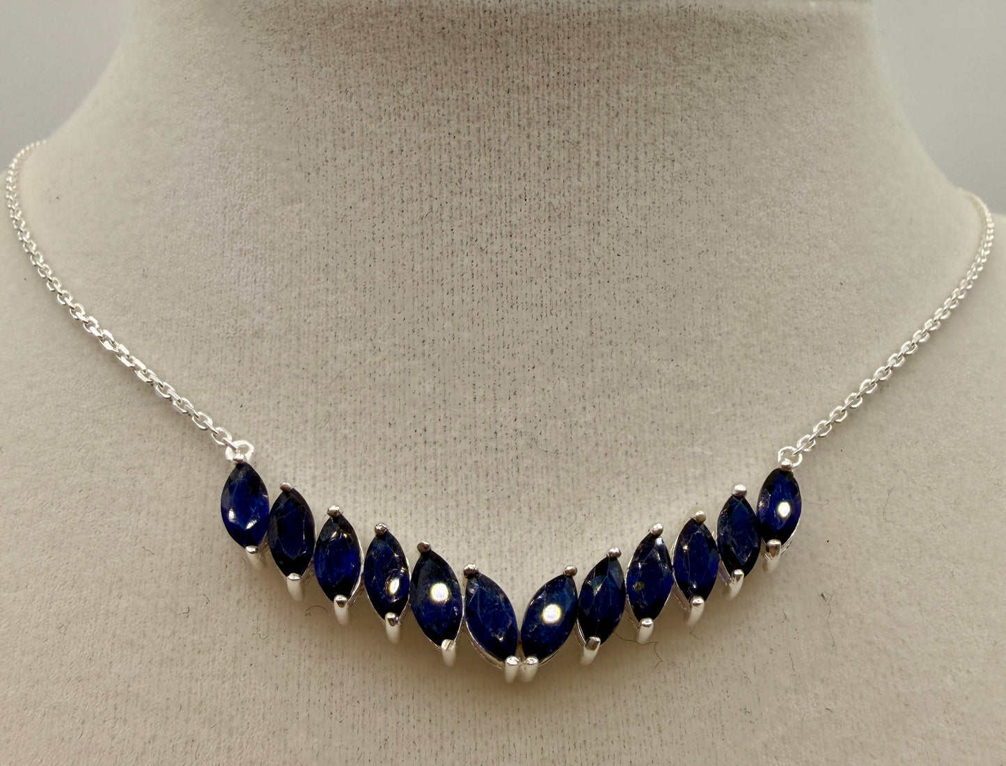 22 carat Ceylon sapphire and sterling silver 18 inch marquise gemstone necklace
