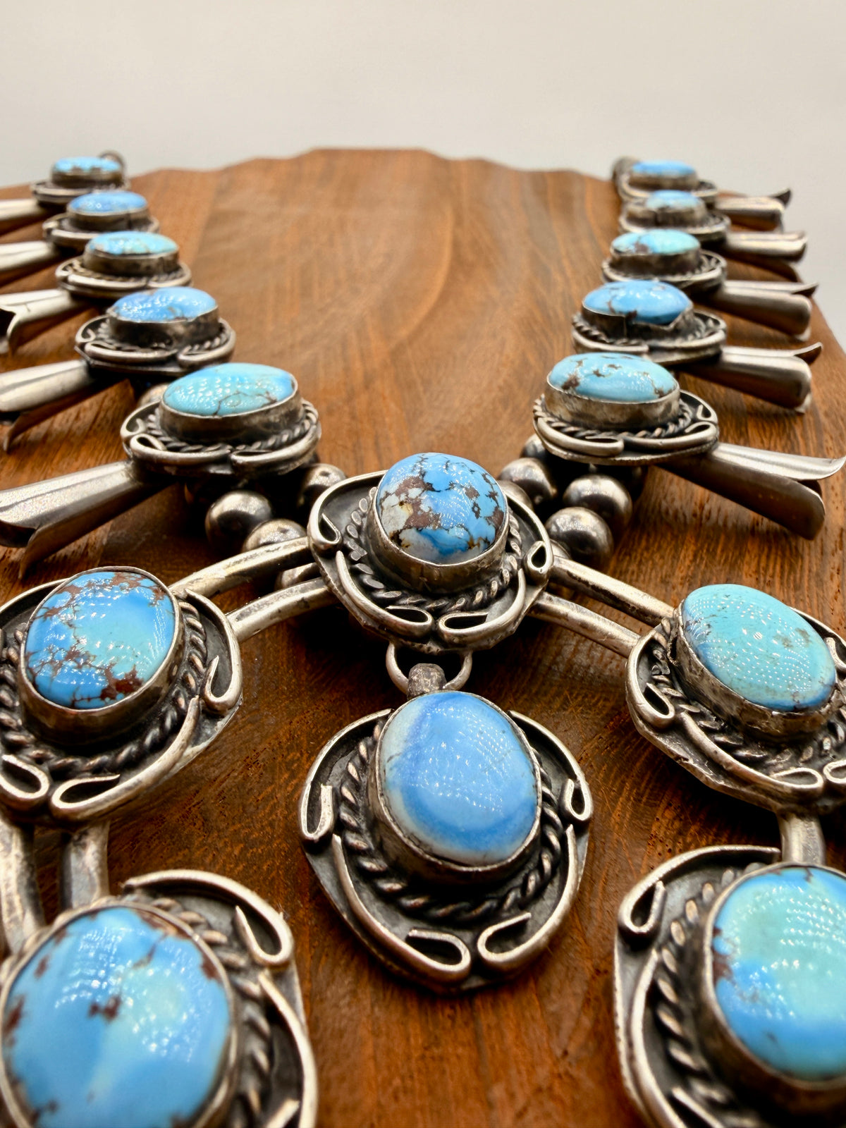 Gilbert Nez Golden Hills Turquoise Sterling Silver Squash Blossom Necklace – 28"