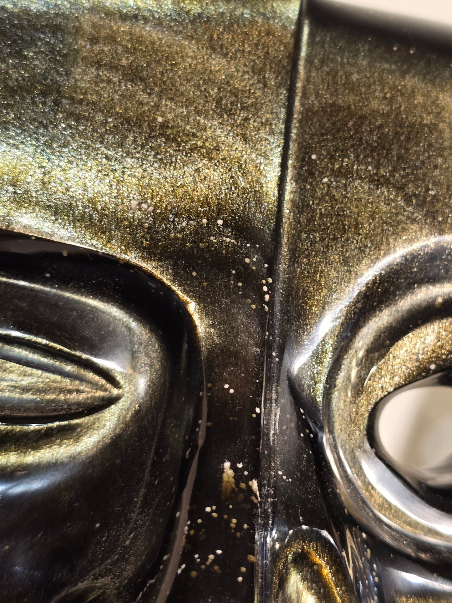 Golden Sheen Obsidian Mask