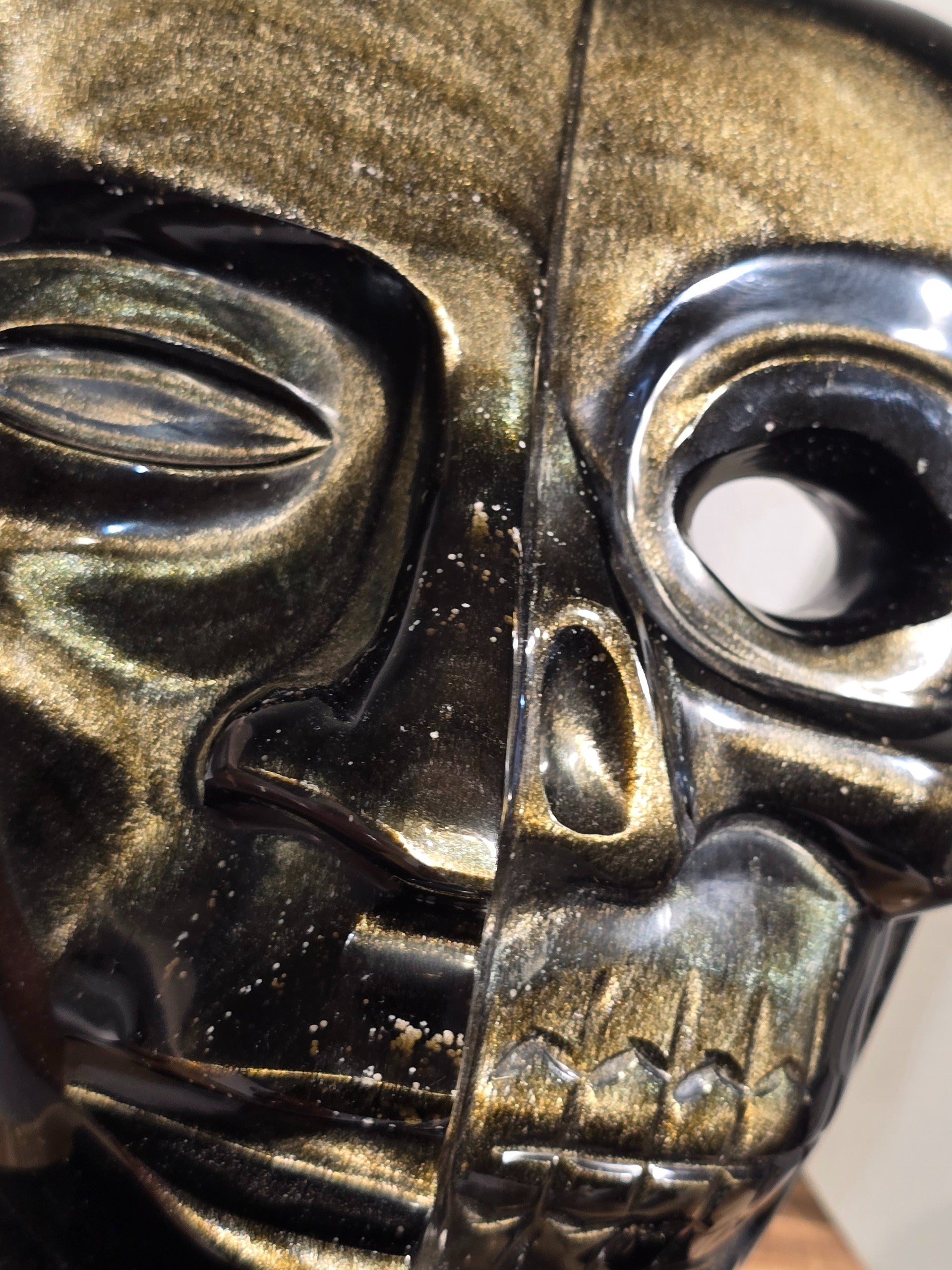 Golden Sheen Obsidian Mask
