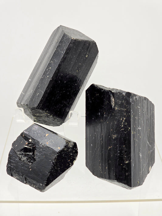 Black tourmaline Povandarite