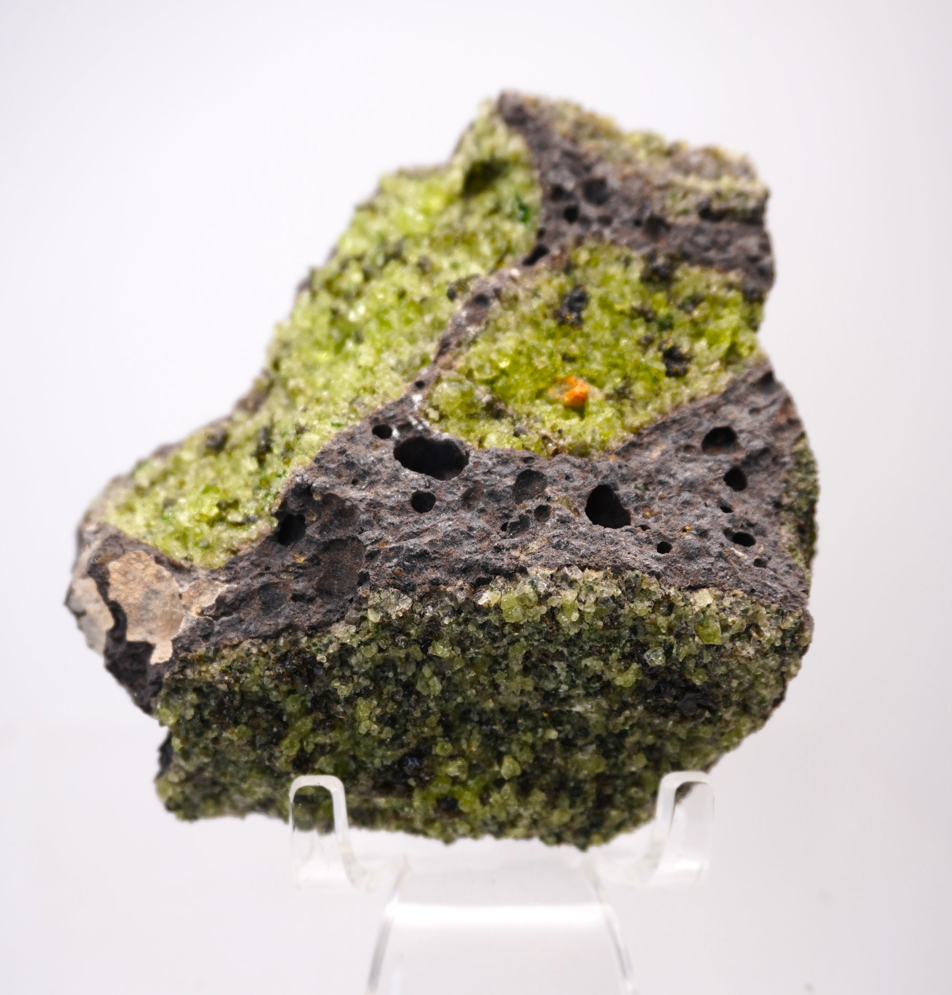 Peridot in the matrix formations