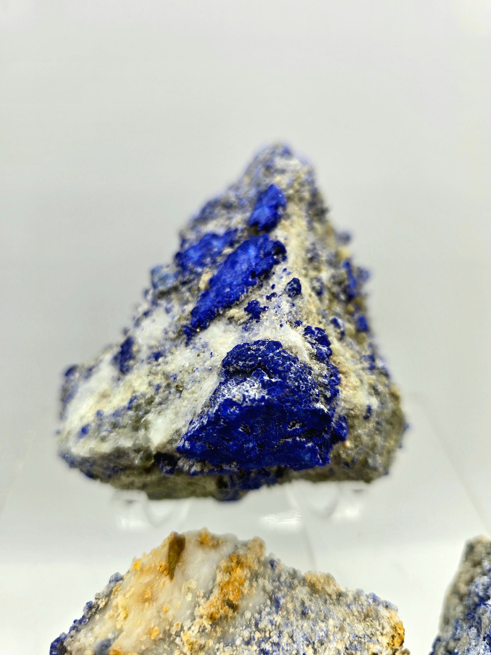Afghanite