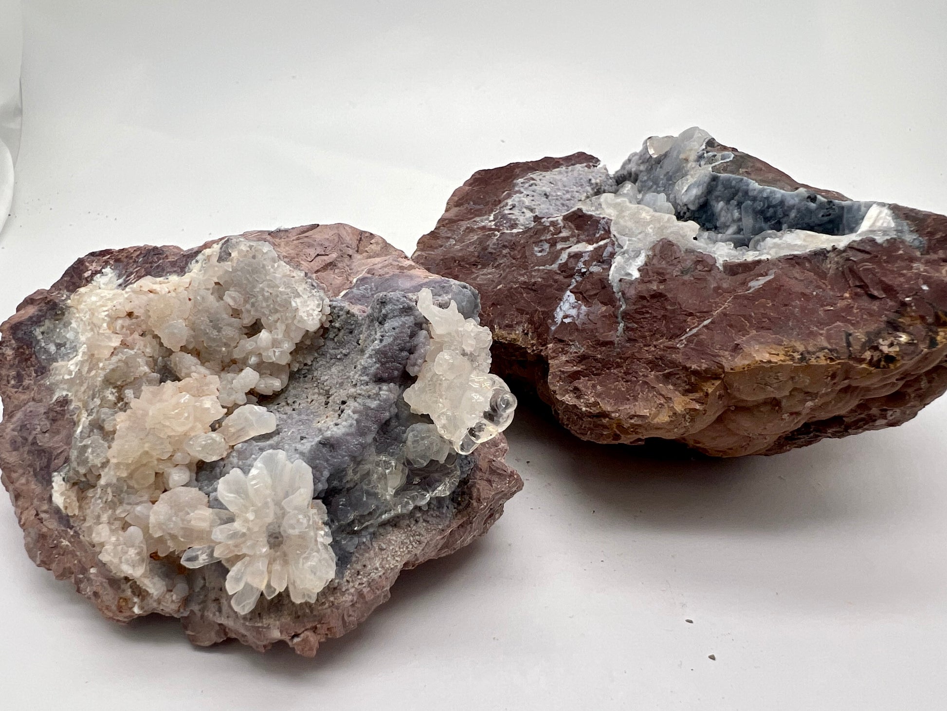 Hyalite Opal Geodes & Rough pieces. UV reactive